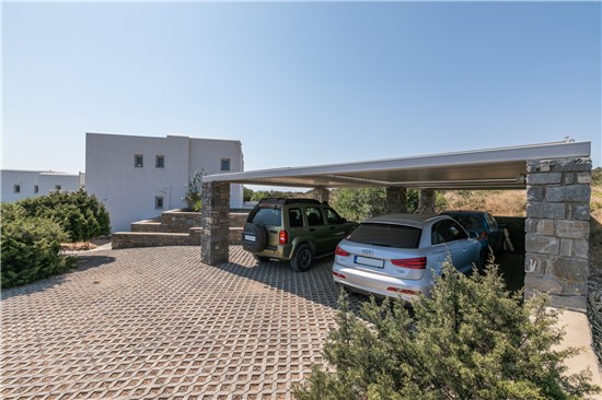 Villa Dioni Paros. A luxury Villa in Paros Greece