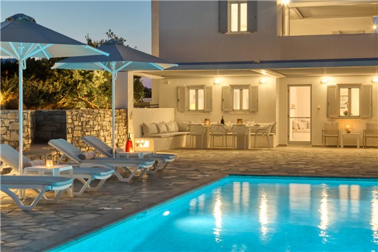 Villa Dioni Paros. A luxury Villa in Paros Greece