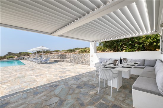 Villa Dioni Paros. A luxury Villa in Paros Greece